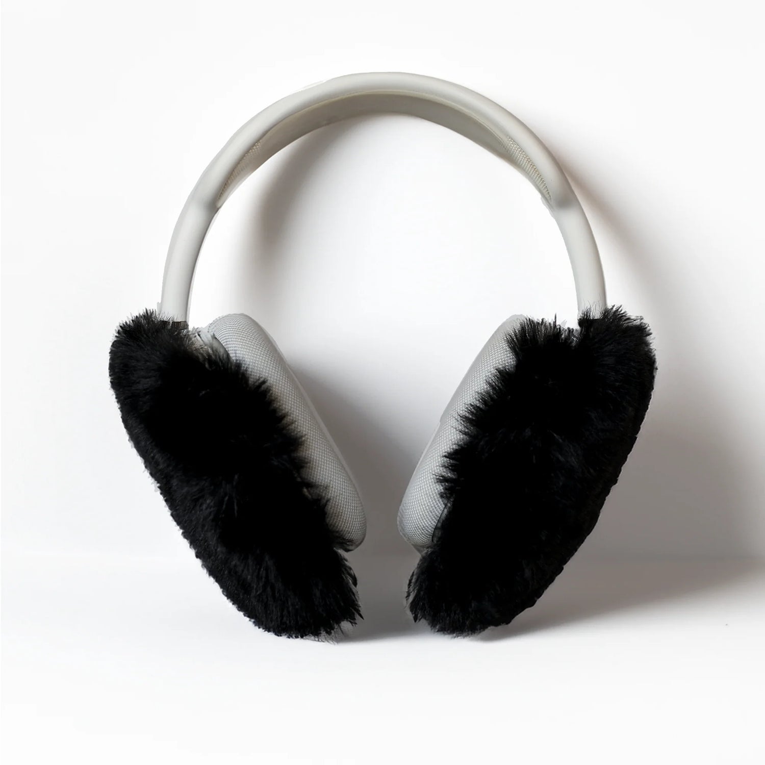 Black Fluffy Earmuffs | AirPods Max Case